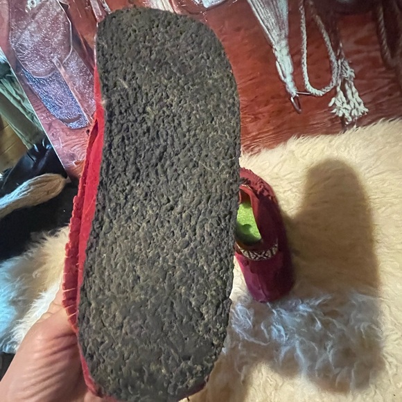 Laurentian Chief suede fringe moccasins - Picture 4 of 11